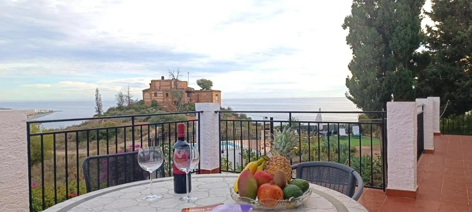 La Torrecica, Con Caracter Andaluz Y Magnificas Vistas Al Mar Y Sierra Nevada Villa Salobrena Spain